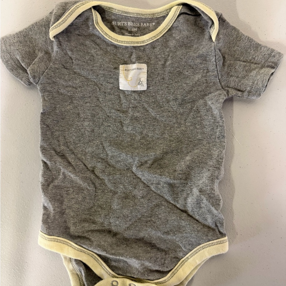 Burt's Bees Baby Gray and Cream Onesie